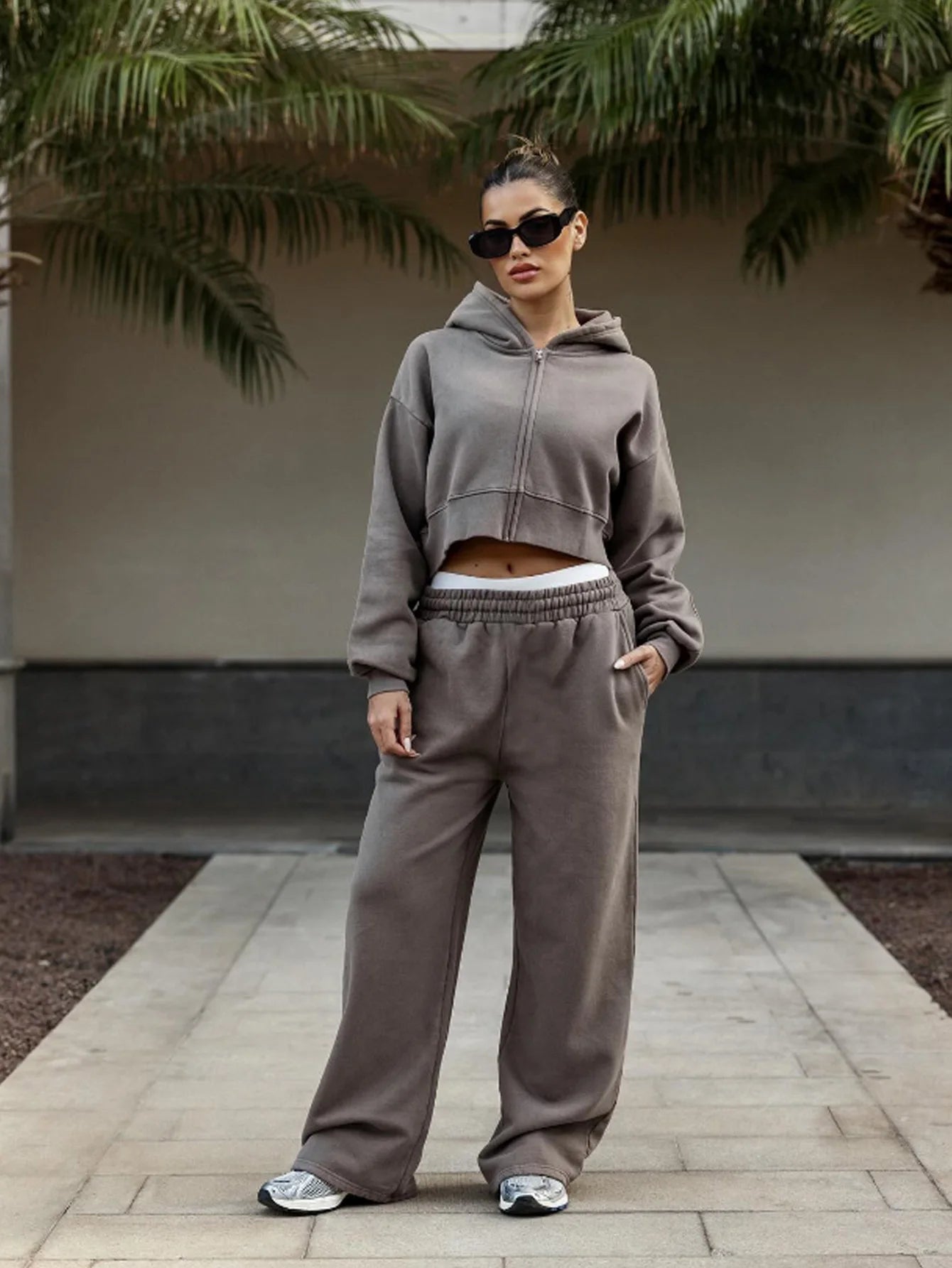 Women's Fall Winter Hooded Sweatshirt Set, Long Sleeve Short Top & Drawstring Waist Pants, Casual Sportswear for Ladies