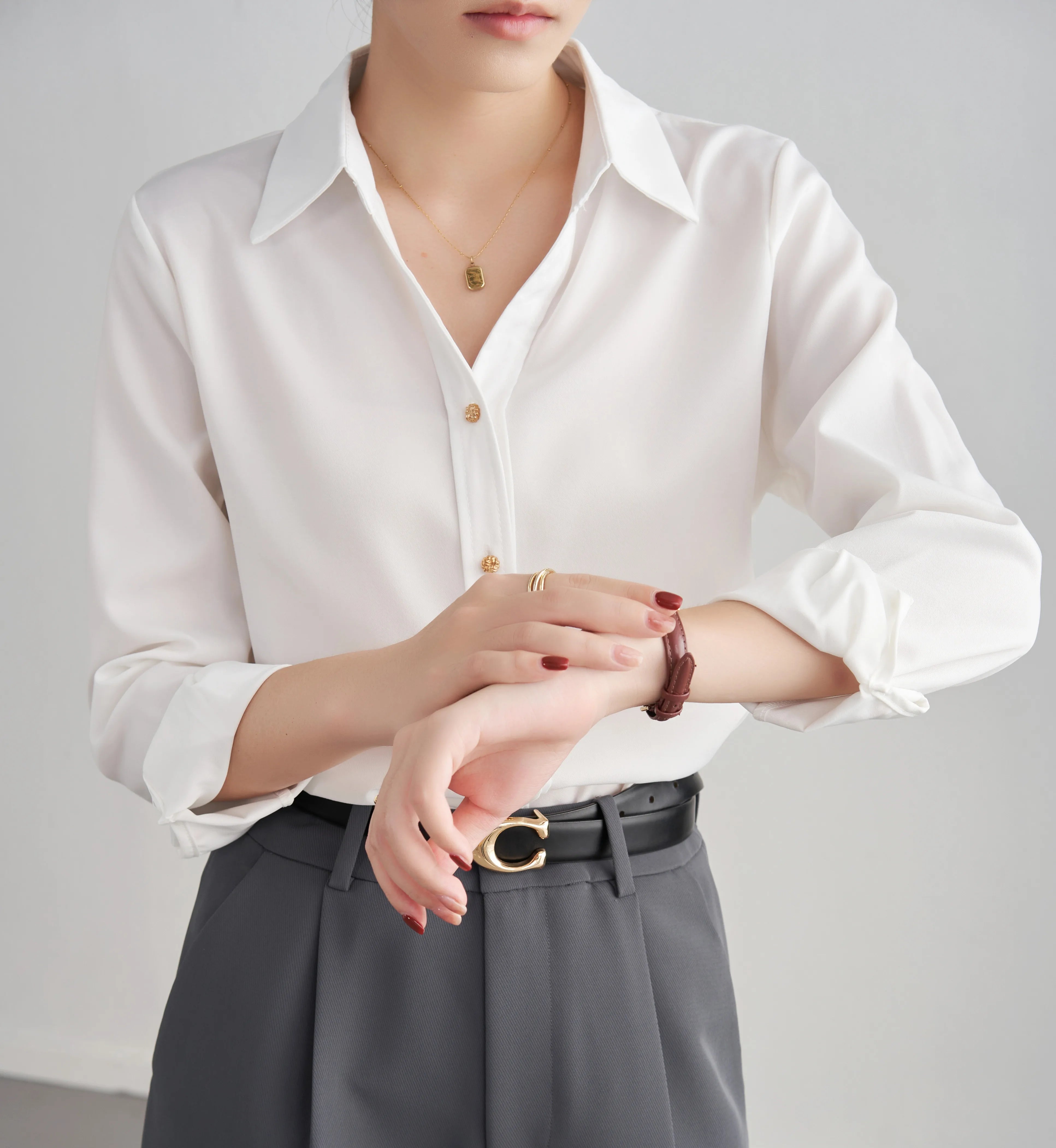 Business Shirts For Women Autumn V-neck Button Long Sleeve White Blouse Elegant Ladies Clothes Fashion Womens Tops Korean Style
